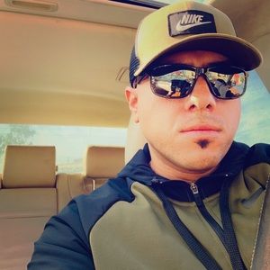 Meet your Posher, Greg